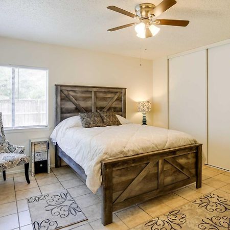 Sunny San Antonio Home With Backyard And Patio! Εξωτερικό φωτογραφία